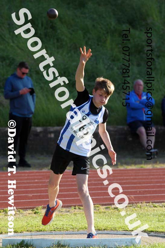 3Shot putt, 2021 North East Grand Prix No.4, Monkton, Wednesday, June 30th. Photo: David T. Hewitson/Sports for All Pics